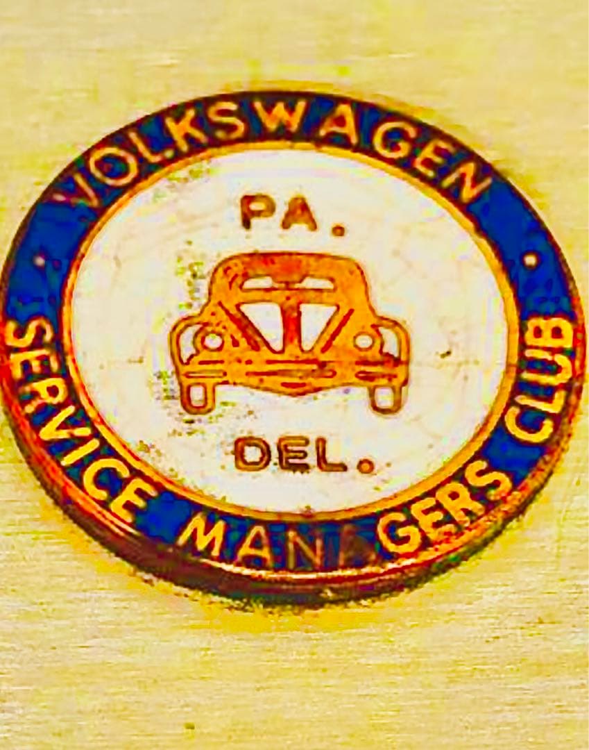 ワーゲンビートル80s＊ビートルクラブ＊ビンテージ＊ダブルエナメル七宝製メタル