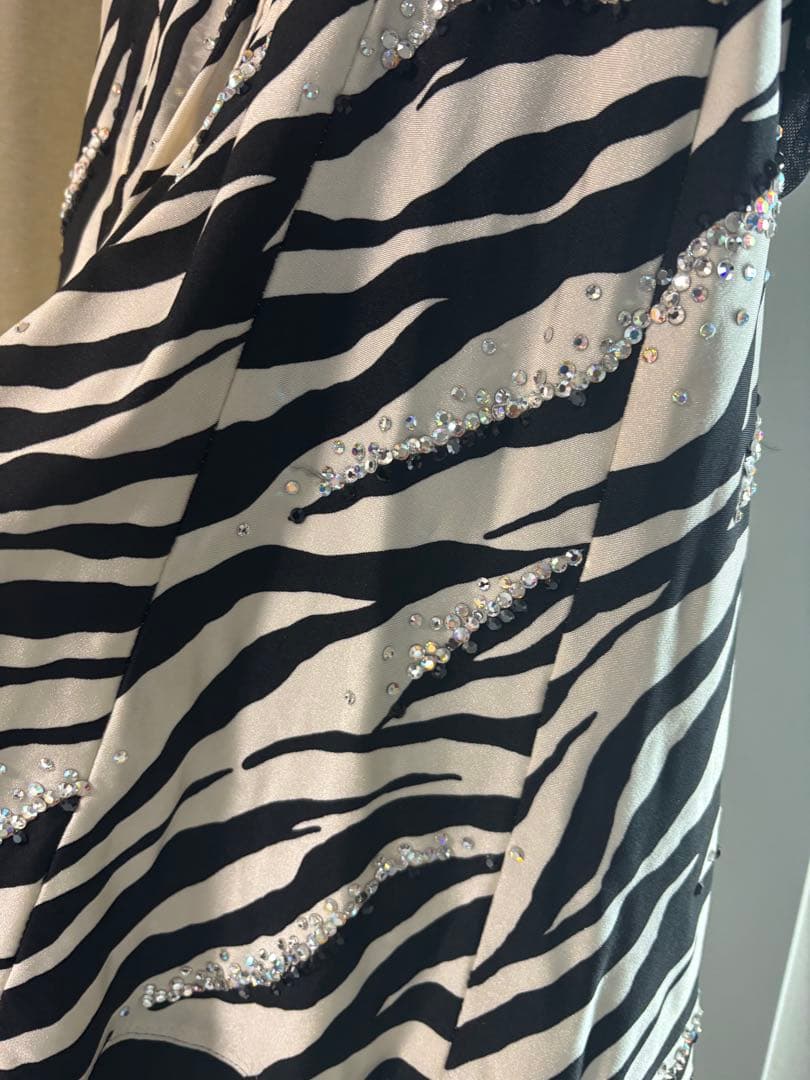 Sサイズ★黒×オフ白/ゼブラ/スワロMIX/ラテンドレス☆社交ダンス