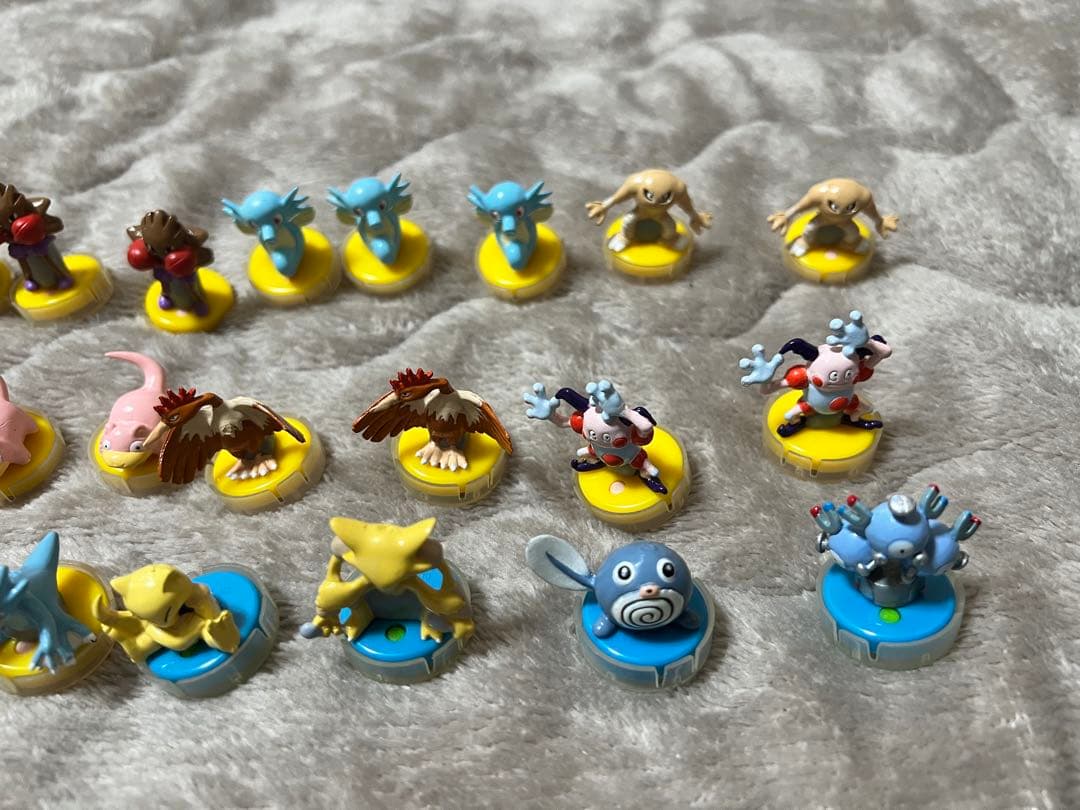 【絶版】【レア】ポケモン　ミニフィギュア　スタンプ　40体セット