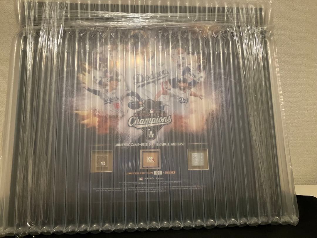 ドジャース 2025年WSチャンピオン 試合使用球、ベース、土 限定品　大谷翔平