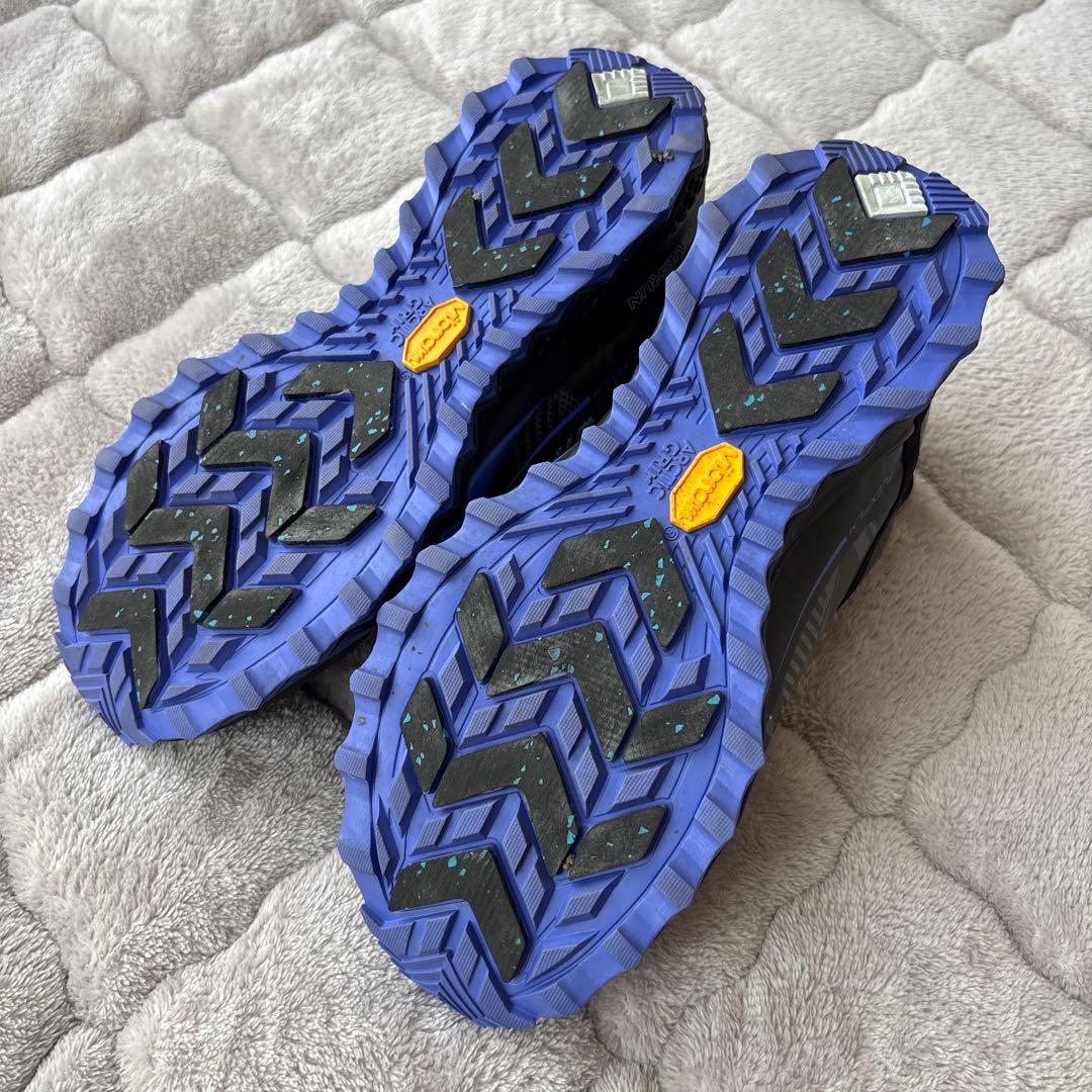 サッカニー Saucony RAZOR+　USA8.5　26.5cm