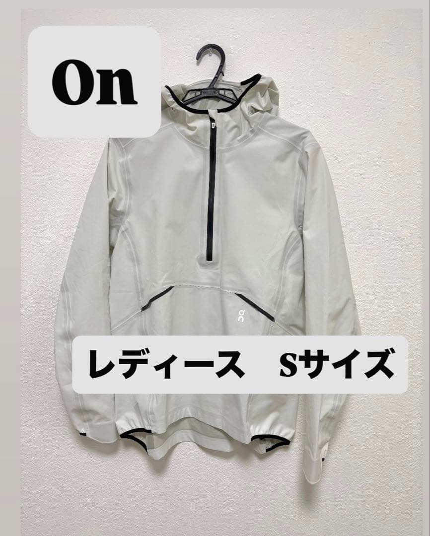On レディース ウィンドブレーカー Sサイズ
