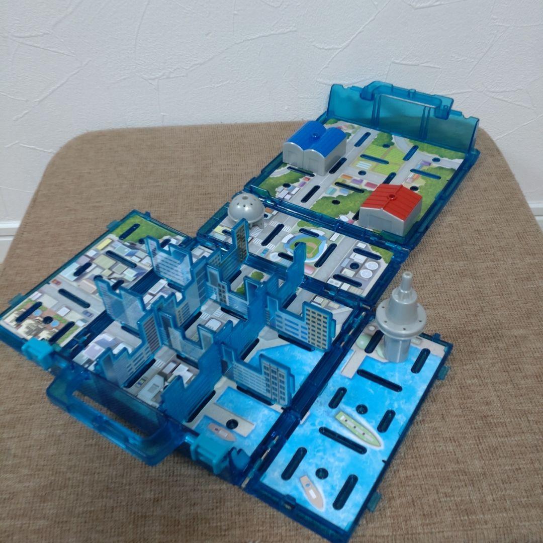 ウルトラエッグ24体&バトルアタッシュケース青、ジャンク1体おまけつき