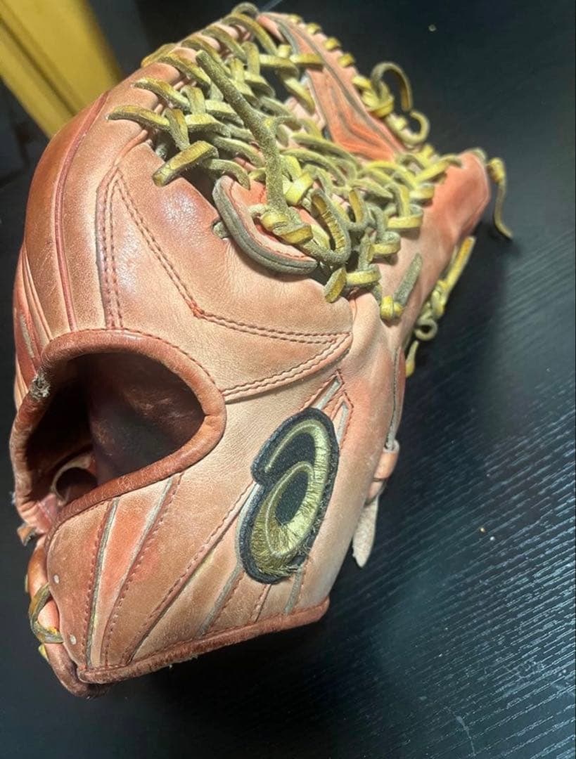 硬式用 野球グローブ 外野用 アシックス 即戦力軟式でも◎ 型いいです！小指2本