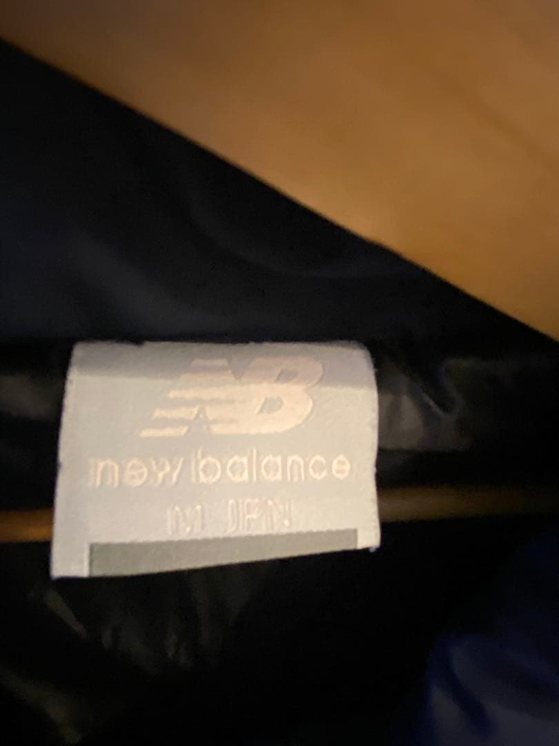 new balance ネイビー ベンチコート