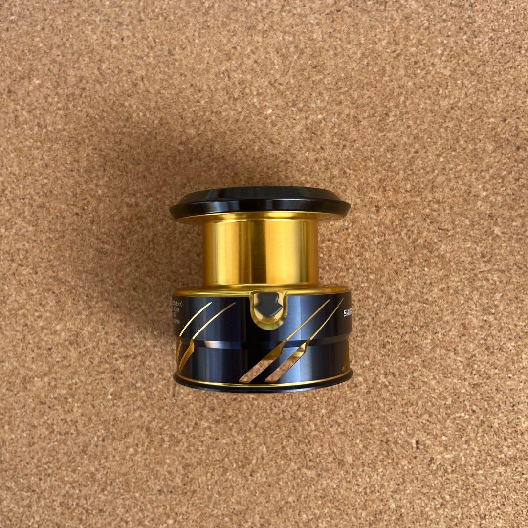 111. SHIMANOシマノVanquish 4000 美品スプール