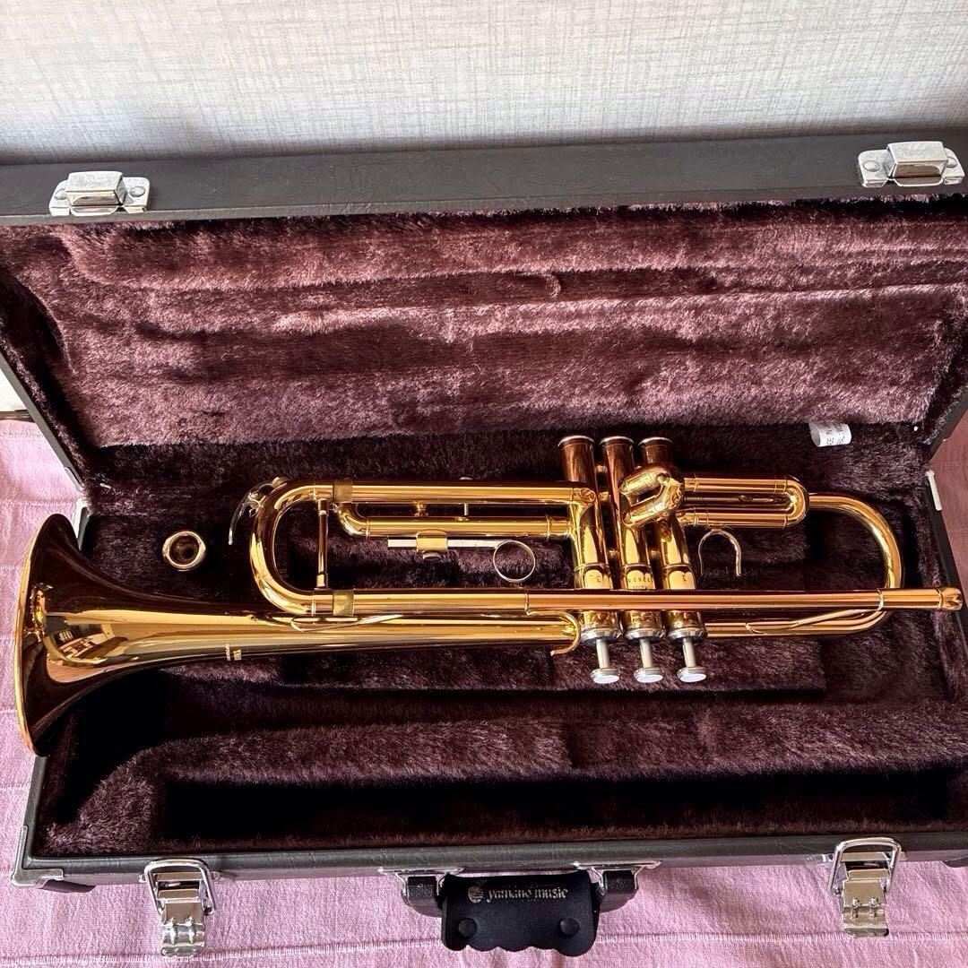 YAMAHA YTR2335トランペット　ハードケース付き