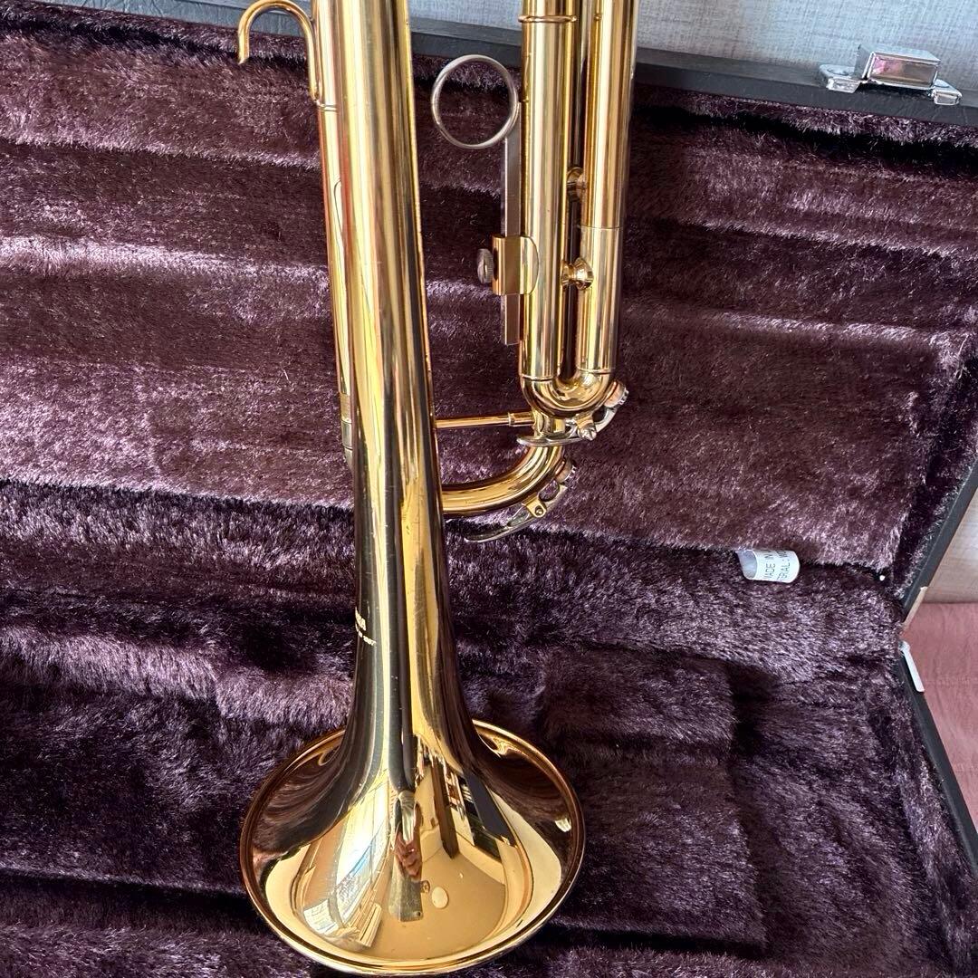 YAMAHA YTR2335トランペット　ハードケース付き
