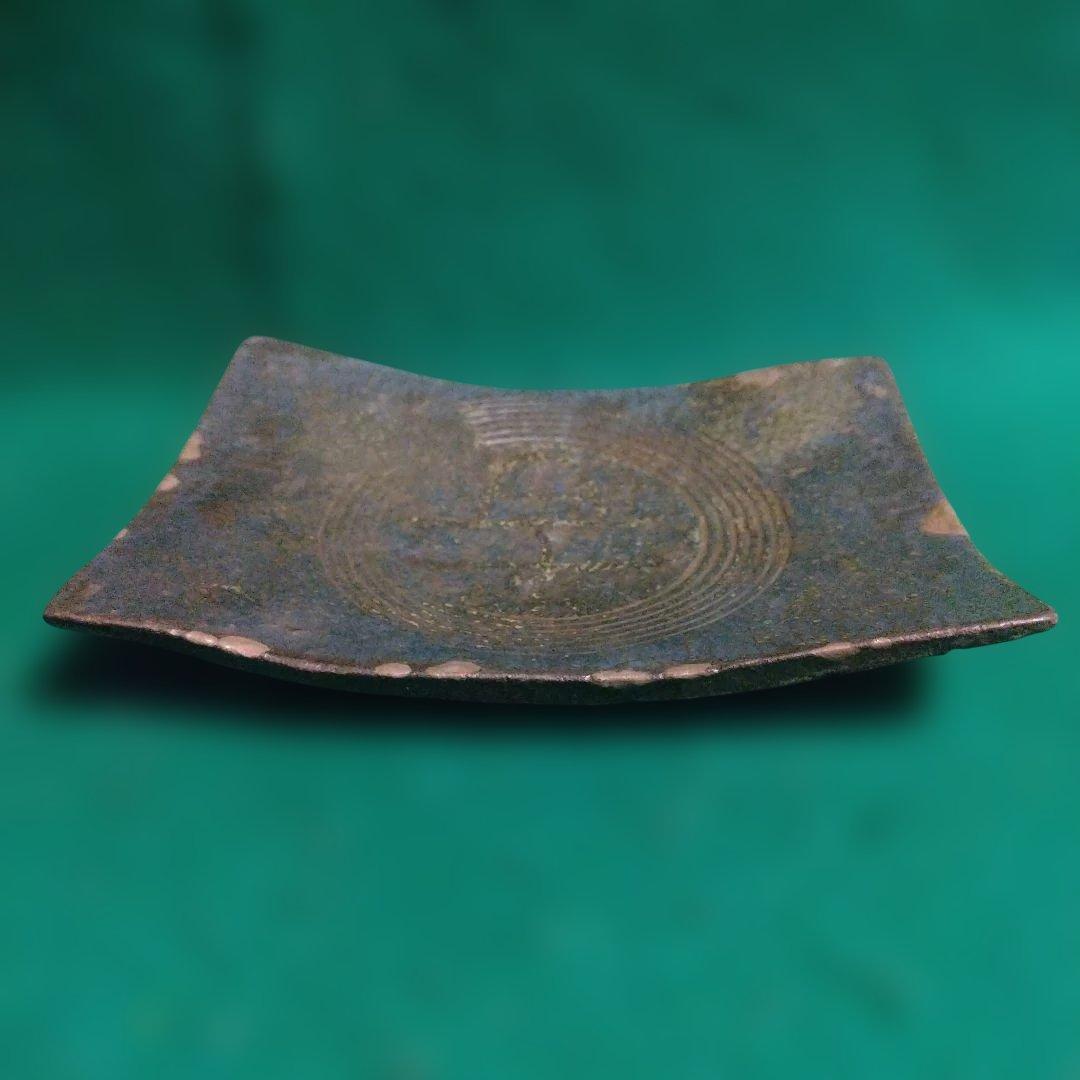 陶器皿 木箱付き 円形模様　魯山人 黒田陶苑