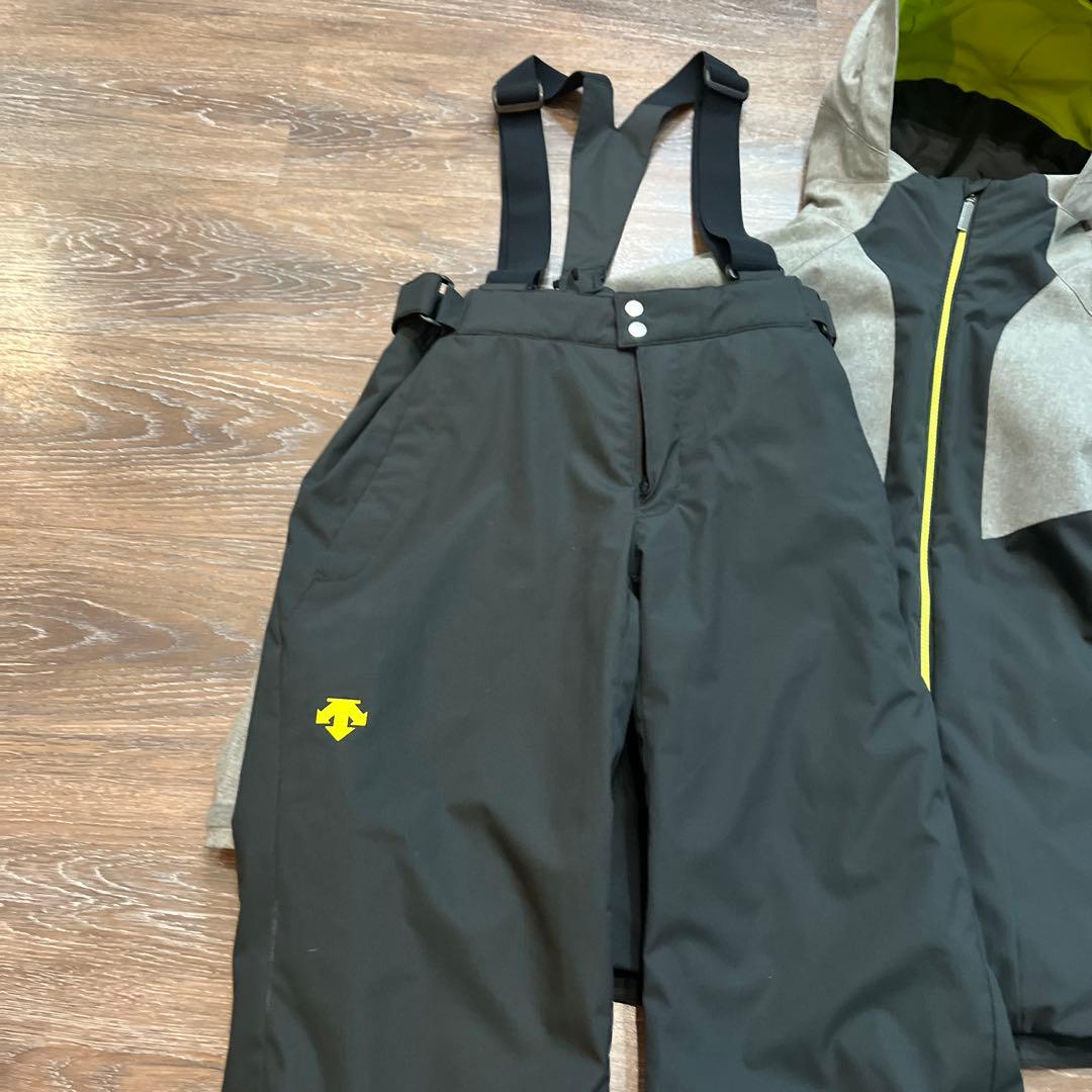 デサント セットアップ　男性　メンズ　 上下　スキーウェア　L