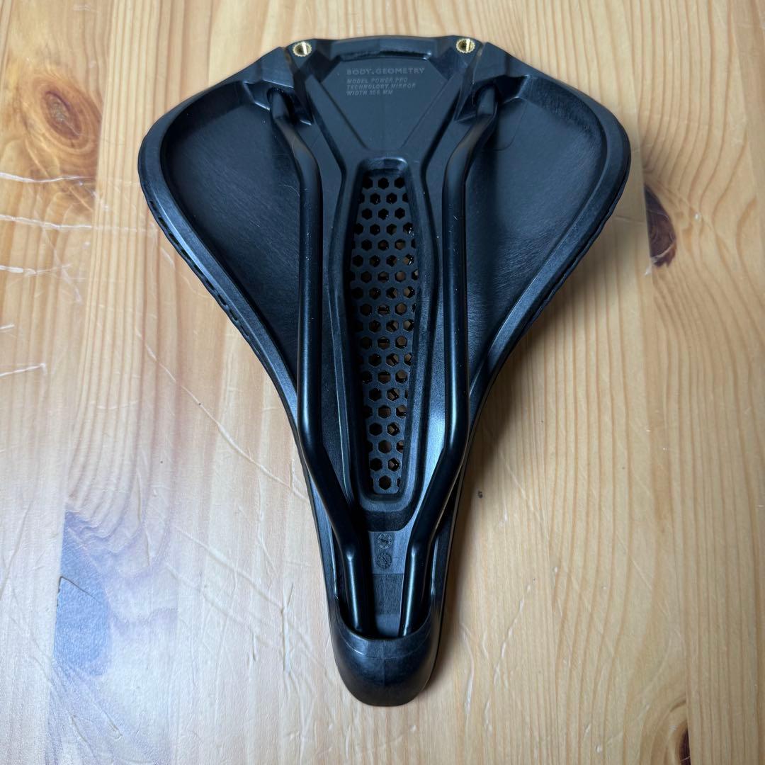 未使用品SPECIALIZED POWER PRO MIRRORサドル