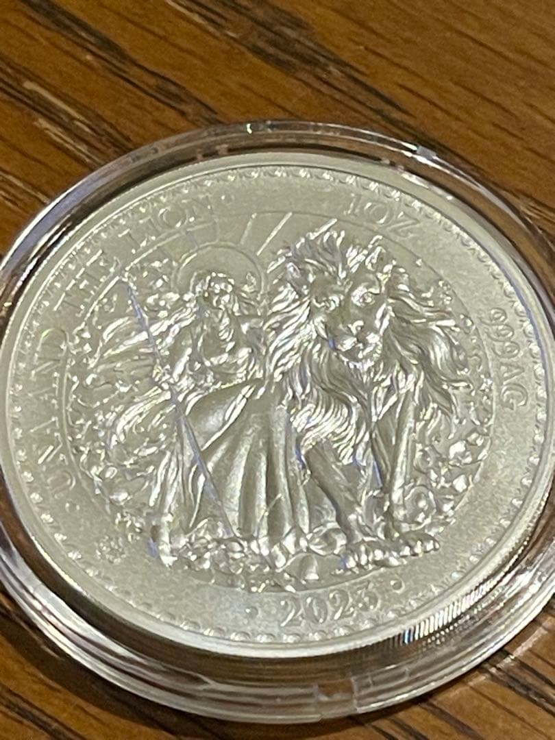 ウナとライオン　純銀9999 2023年　1オンス