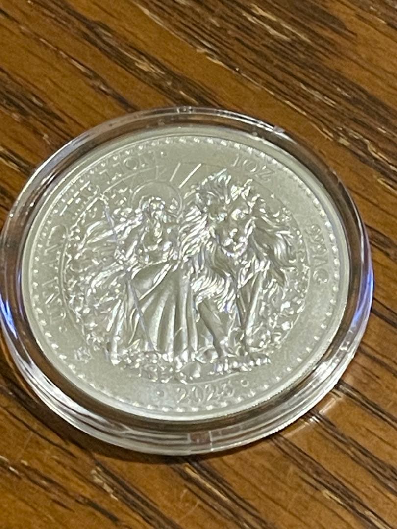 ウナとライオン　純銀9999 2023年　1オンス
