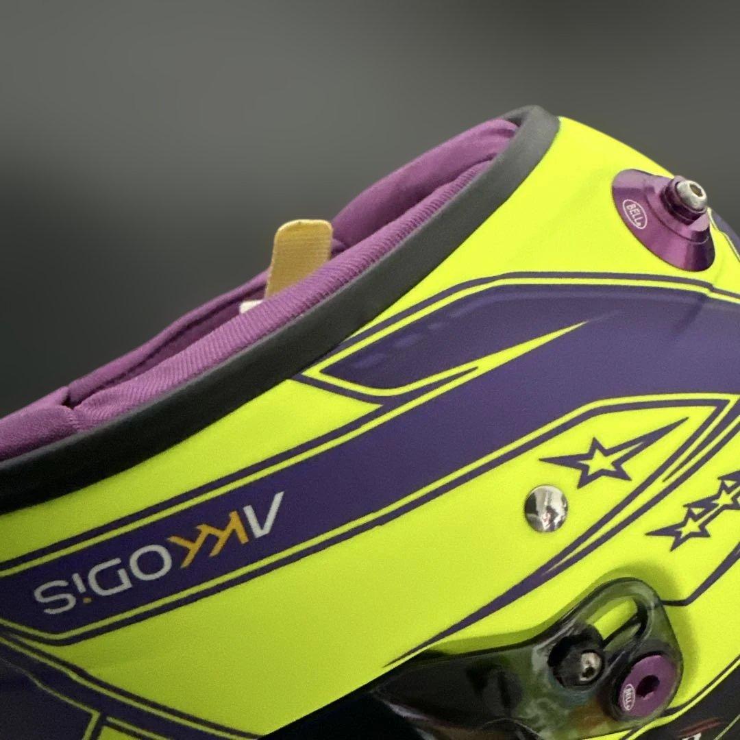 F1 ルイスハミルトン選手 2022 1/2 ヘルメット