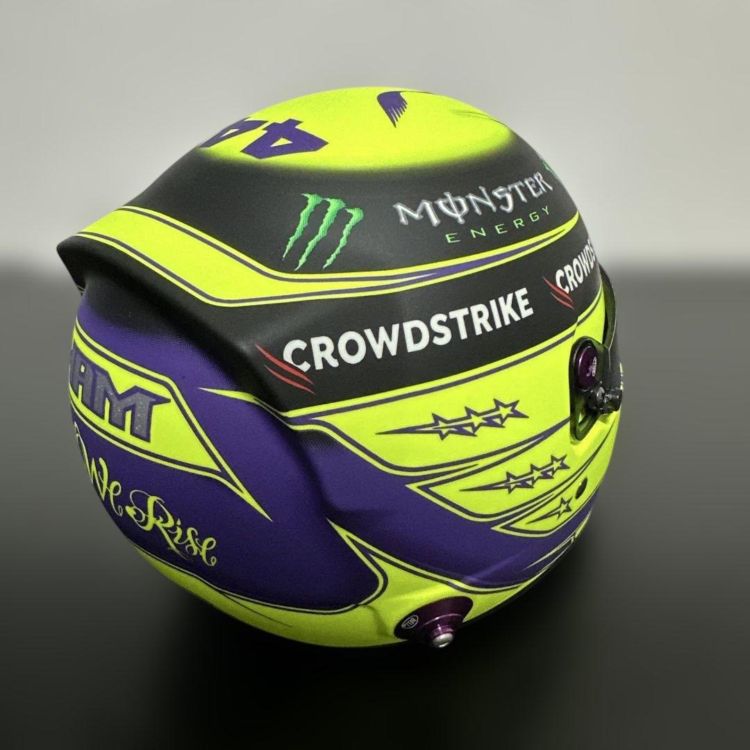 F1 ルイスハミルトン選手 2022 1/2 ヘルメット