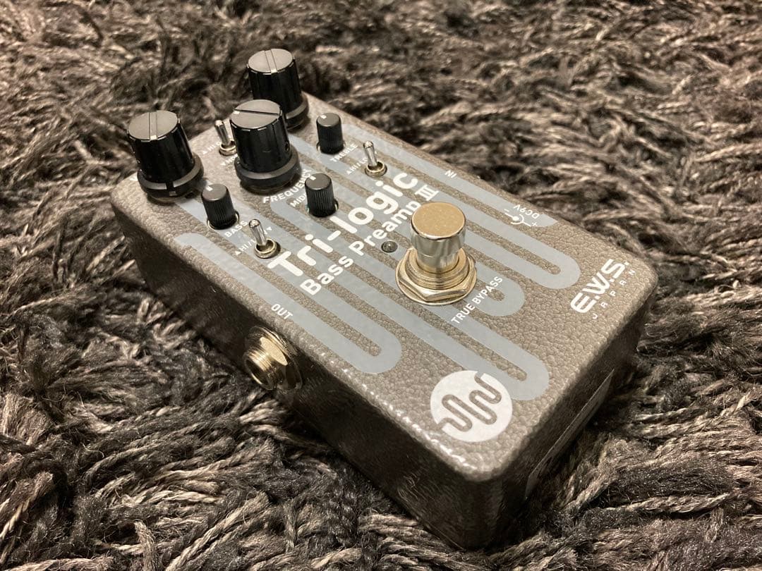 ベース EWS Tri-logic Bass Preamp III