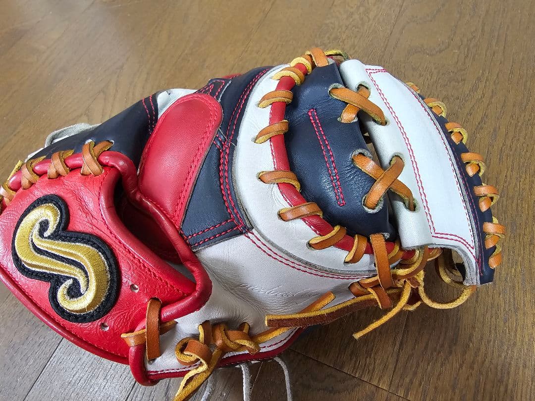 【最終価格】キャッチャーミット　 TYPE-C100　 要　 硬式