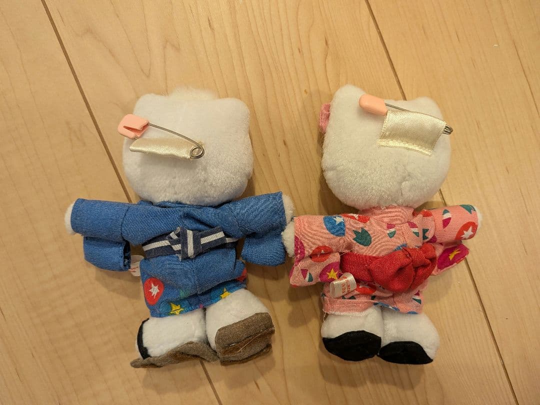 d*3様 希少!!セット売り★レトロ　ハローキティ ダニエル浴衣ぬいぐるみ