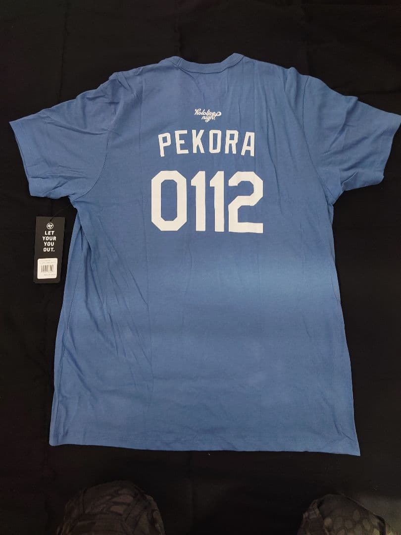 ドジャース✕ホロライブコラボ　2024（Tシャツ、キャップ、トレカ）フルセット