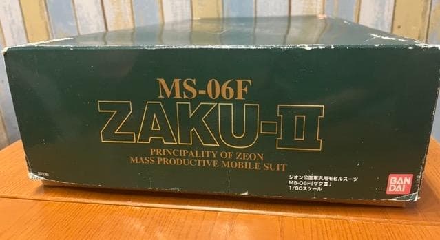 【初期版・未組立】PG 1/60 MS-06F ザクII パーフェクトグレード