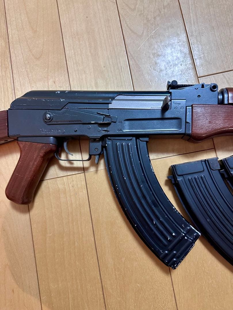 東京マルイ　AK47 スタンダード電動ガン　18歳以上　マガジン3本