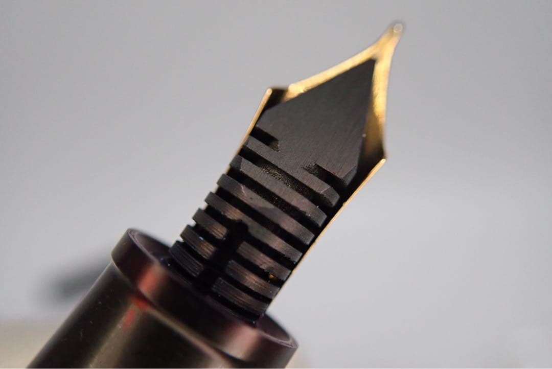 【廃番】masahiro万年筆 エボナイト パイロット 中字（M） インク止め式