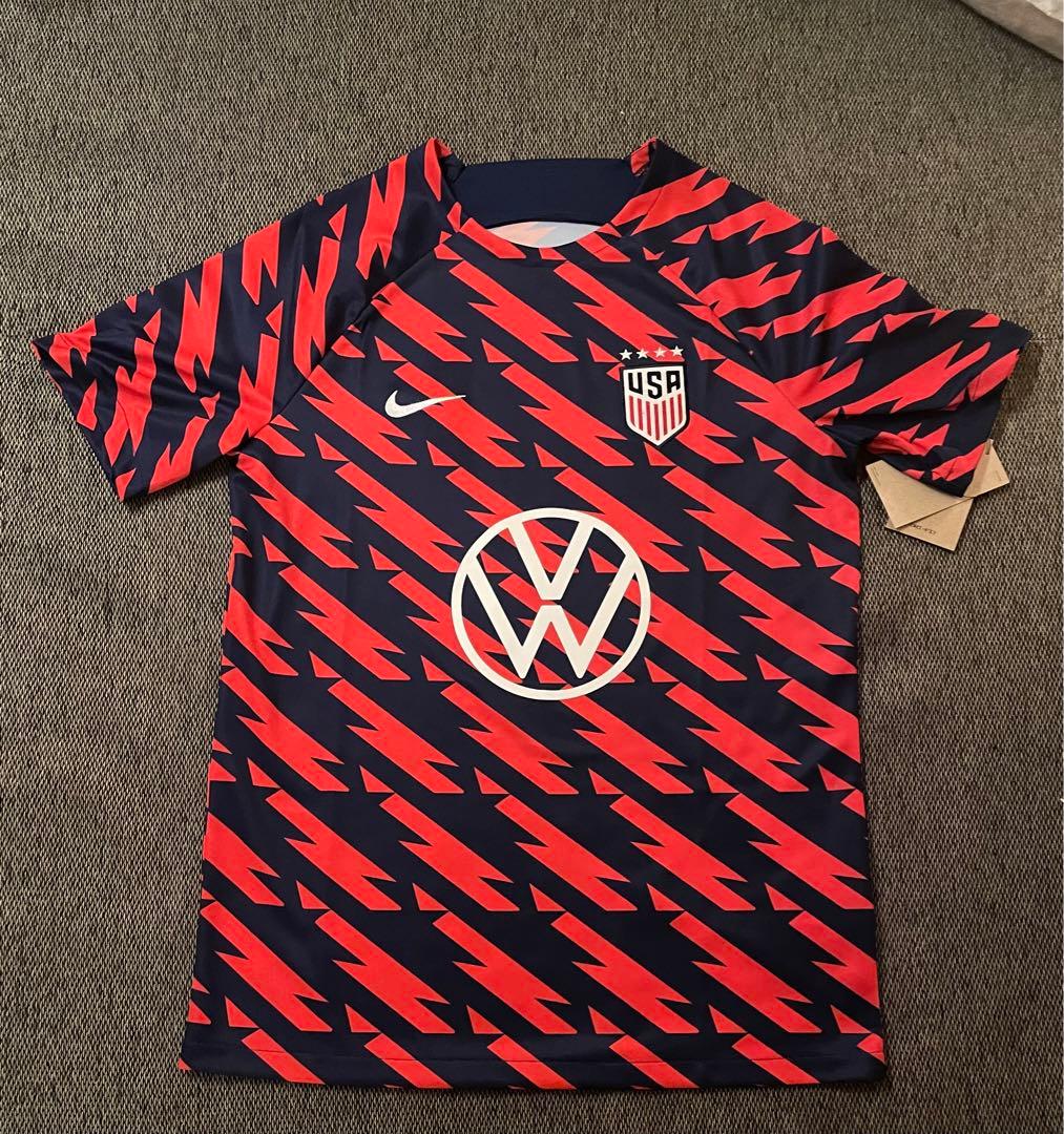 アメリカ　トレーニングシャツ　ユニフォーム NIKE　プリシッチ　ACミラン