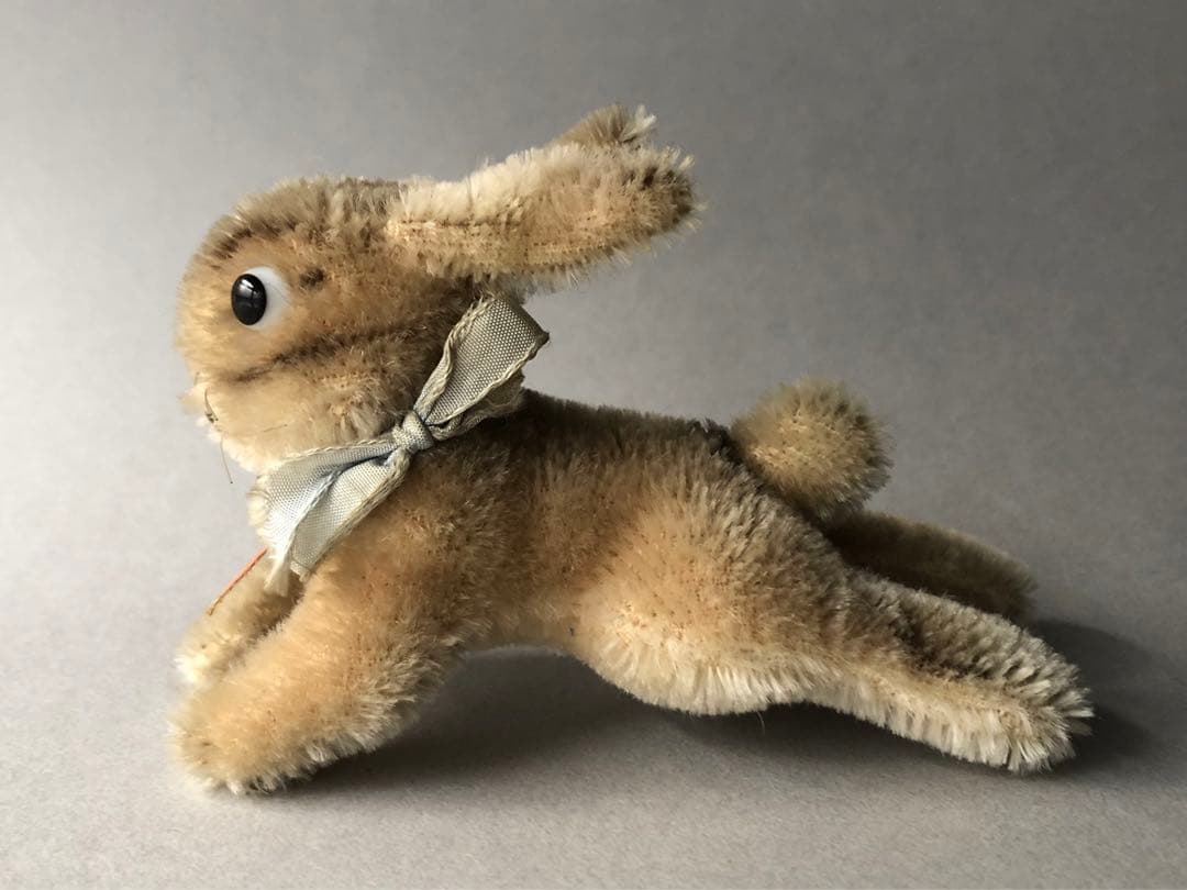 Steiff 　ウサギ　Lieg Hase