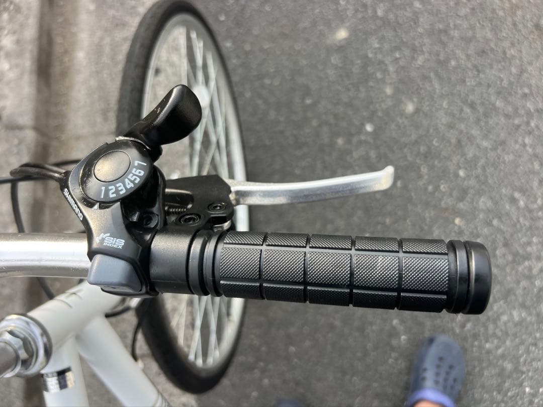 クロスバイク　新品に近いキレイな自転車　関東圏　配送可能