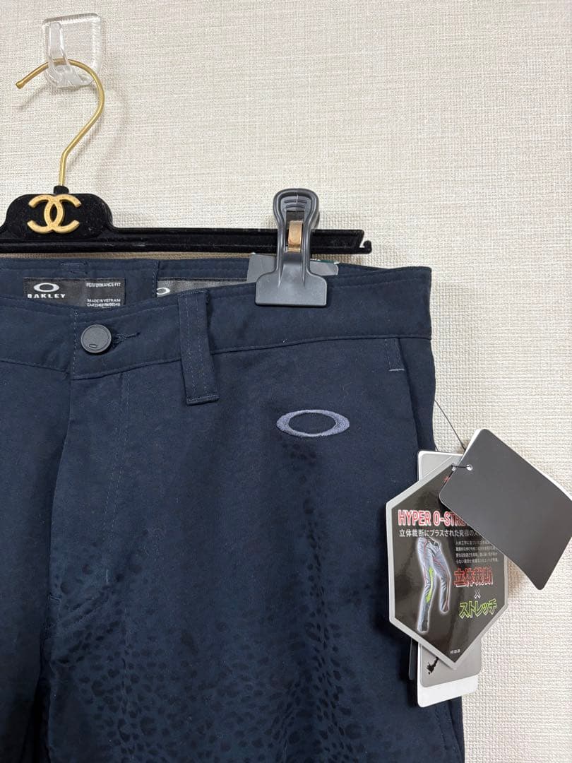 W82 ☆新品☆ オークリー メンズ スカル刺繍3Dテーパードパンツ　裏起毛