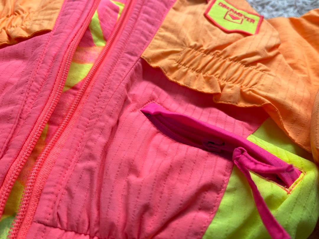 子供用カラフルスキーウェア