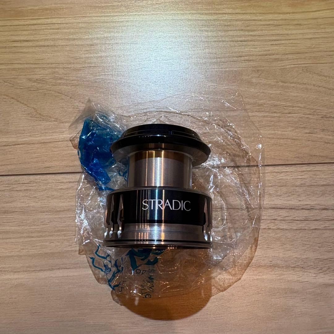 シマノ20ストラディックSW 5000XG 換えスプール、2.5号PEライン付き