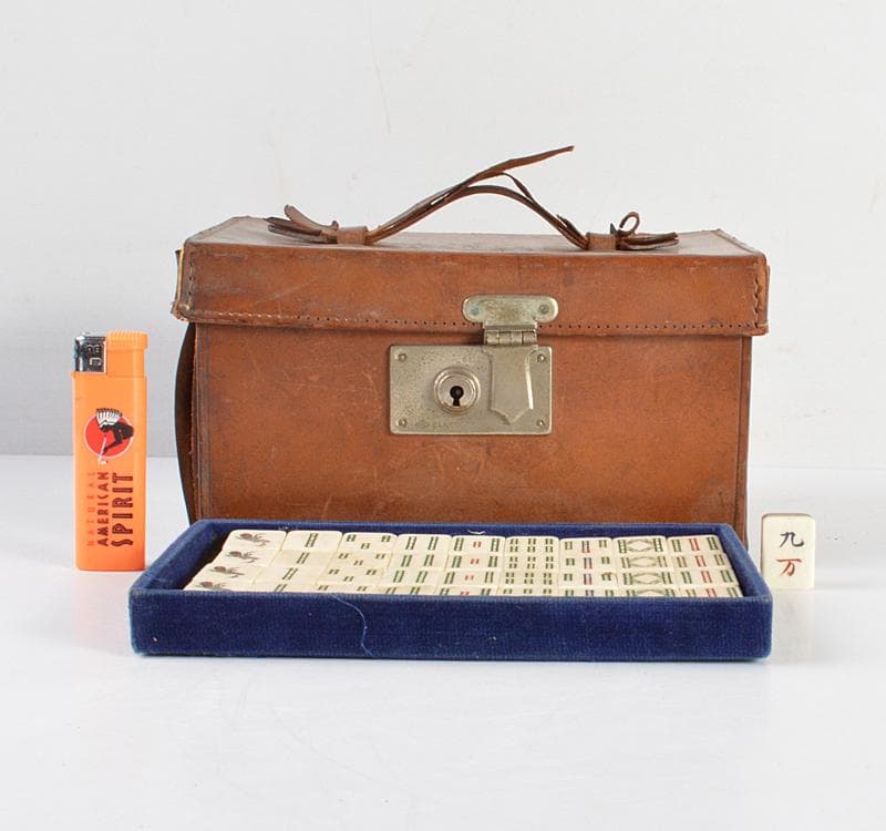 中国　竹嵌　骨牌　背竹牌　麻雀牌　皮製ケース付　D　8705