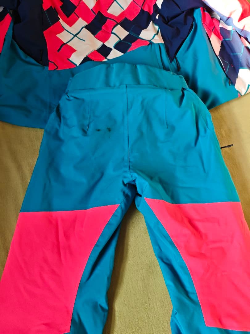 ONYONE　スキーウェア　ssサイズ