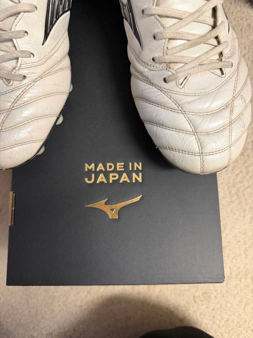 Mizuno ミズノ モレリア NEO 4 JAPAN(ホワイト×ブラック)