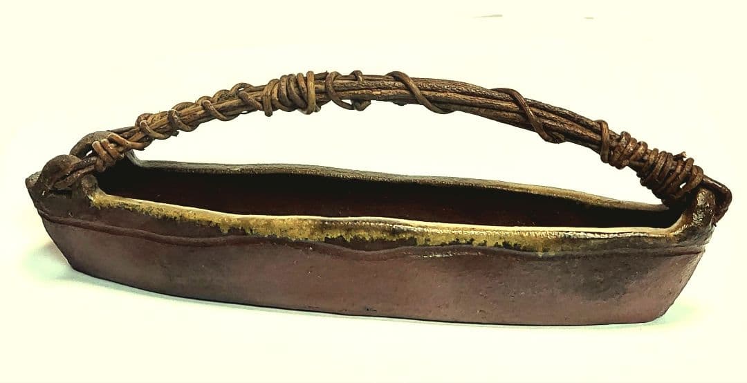 越前焼締舟形花入