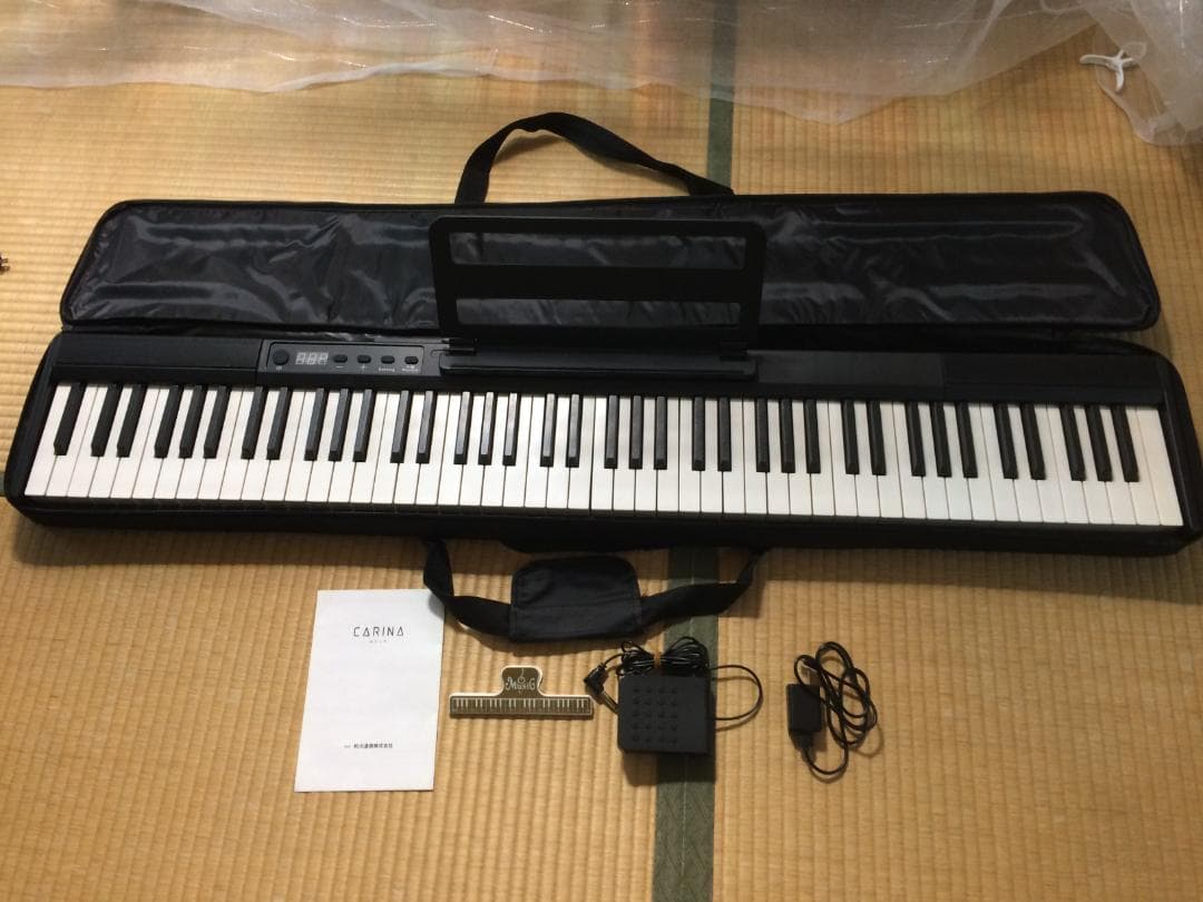 電子ピアノ　Carina　カリーナ　88鍵盤　キーボード　充電可能　動作確認済み