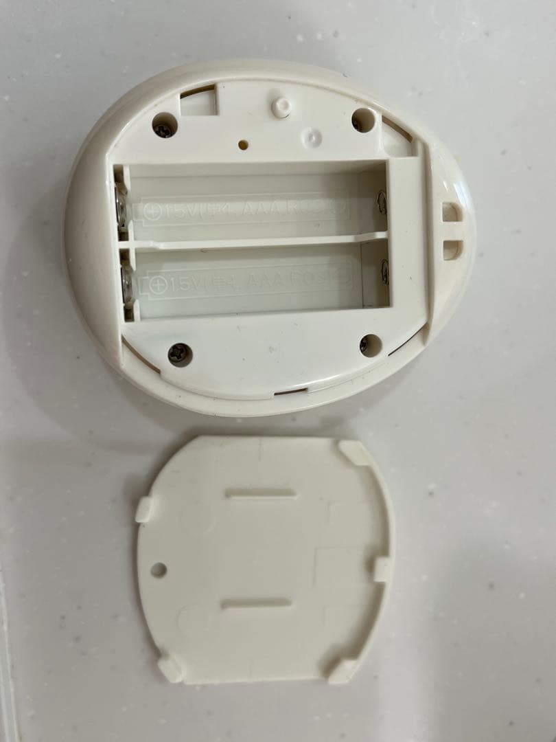 動作確認済み＊たまごっち4U ホワイト　中古