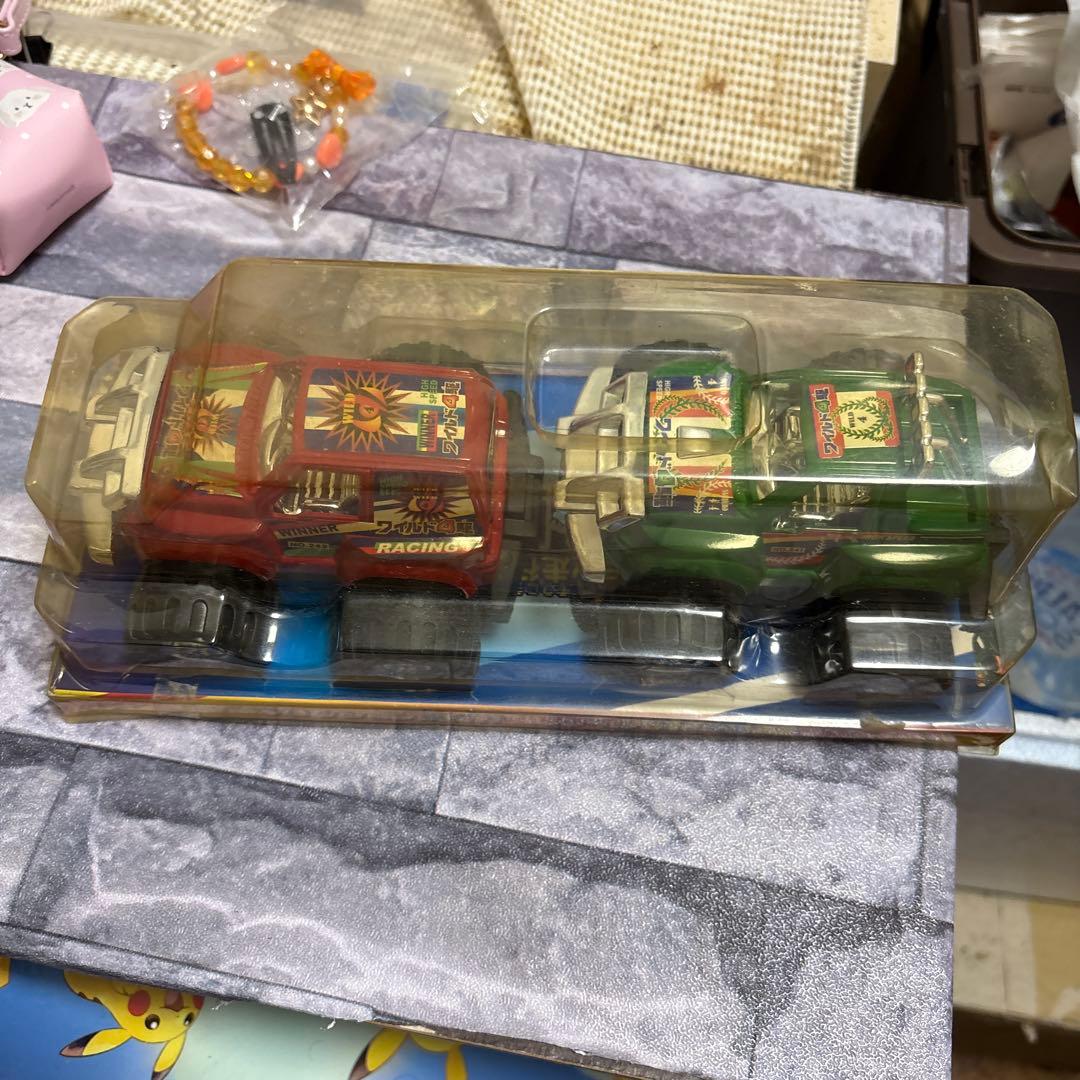ワイルド4駆 ミニカー 2台セット