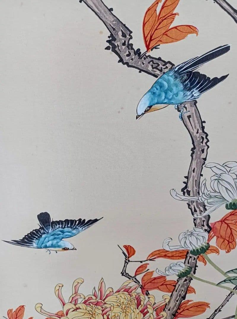 【瑠璃色のスズメと大菊の図】掛軸 開運 縁起物 絵 秋 五節句 重陽 インテリア