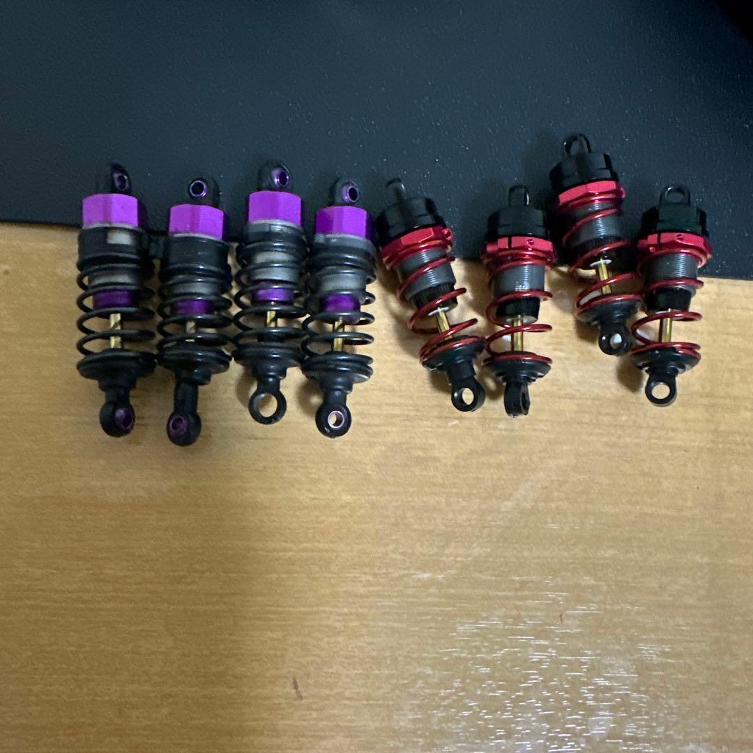 ドリフトラジコン　サーボ　ボディ　シャーシ