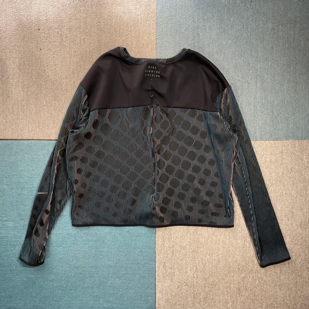 ウォーキング・ランニングウェア nike dri-fit running division shirt