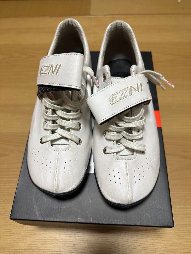 EZNI自転車シューズ　競輪