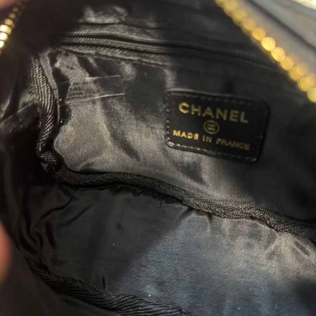 VIP限定 ノベルティ　ココチャーム付 ミニショルダーバッグ