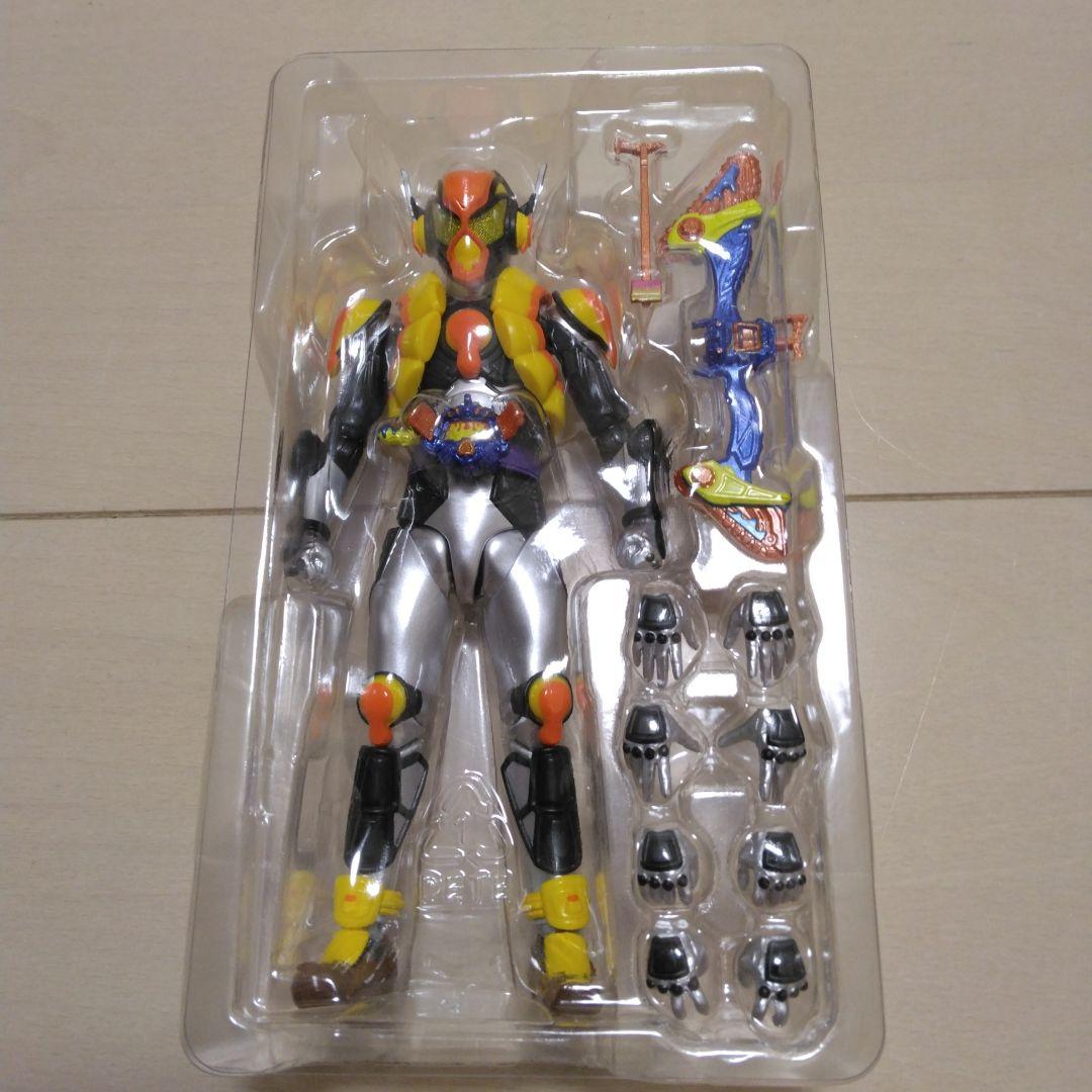 仮面ライダーヴラム　フィギュアーツ