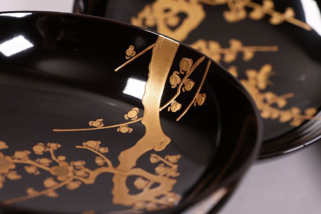 【CM232】古い木皿 五客 梅 金蒔絵 黒塗 小皿 菓子皿 木製漆器 大正昭和