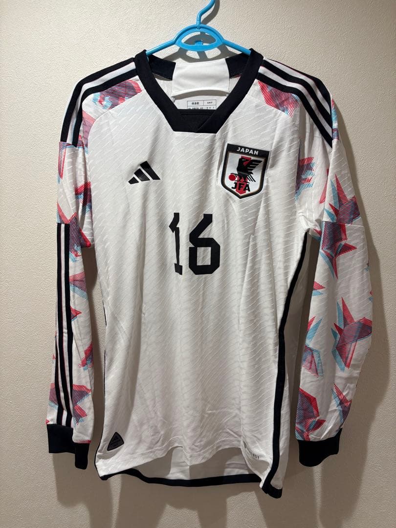サッカー日本代表 2022 カタールワールドカップ アウェイ 冨安健洋 長袖