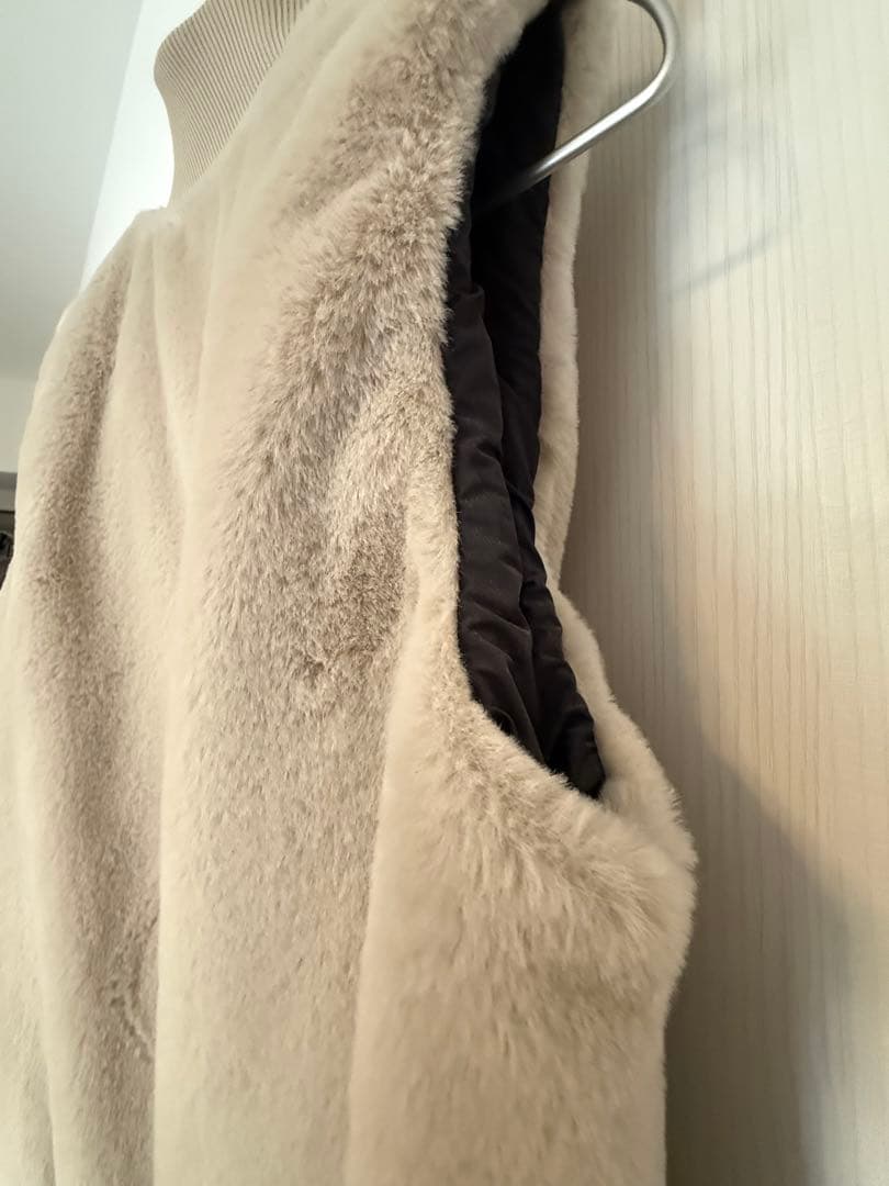 未使用　ビームスゴルフ　beams golf ワンピース　ダウン　　ファー　M