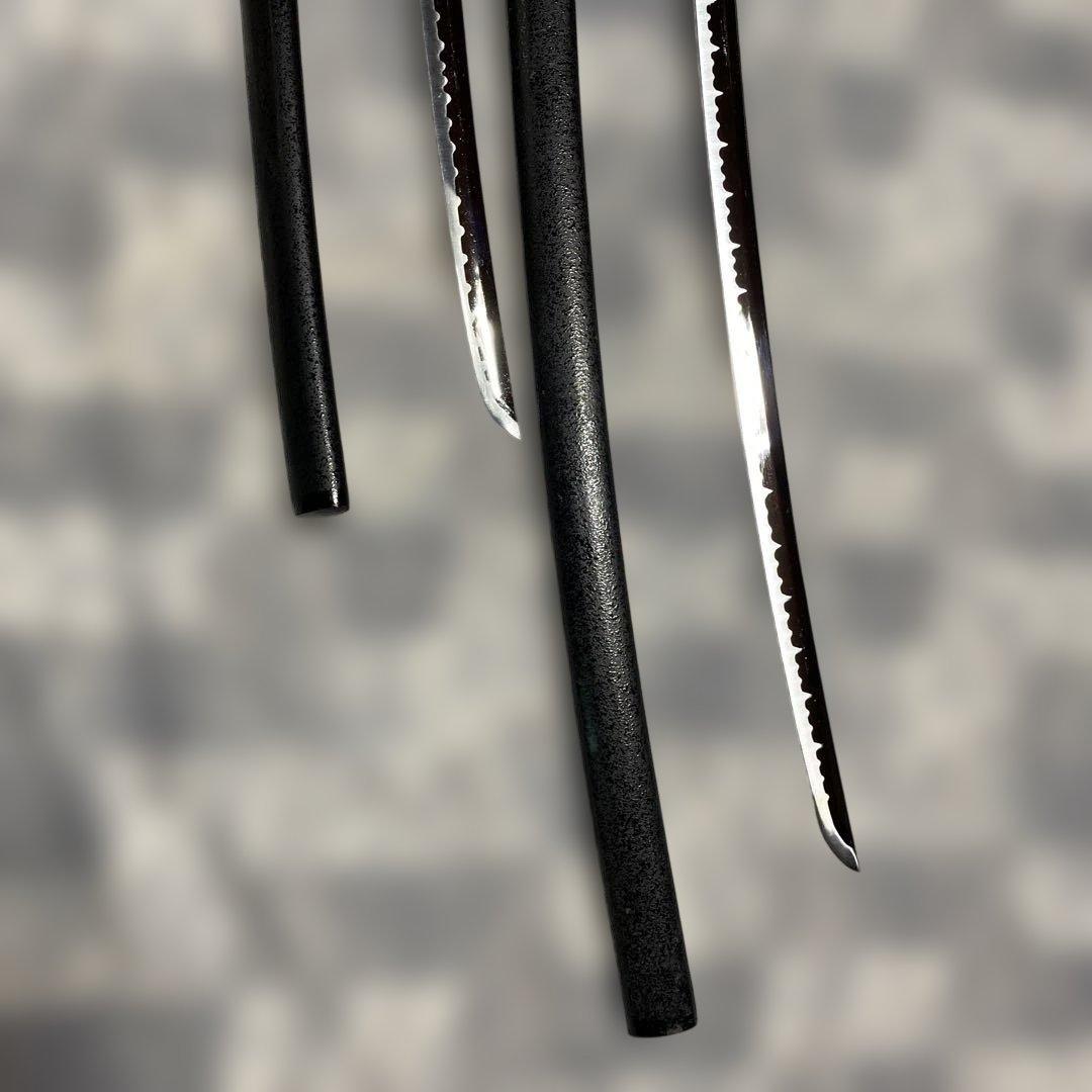 激安模造刀大小２本 黒柄 雲龍楕円鍔 黒梨地鞘