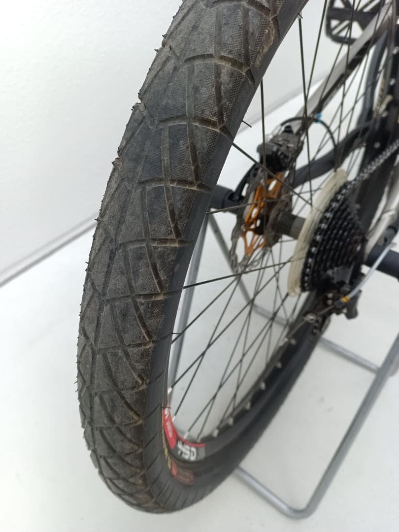 Specialized Camber Elite 2011モデル